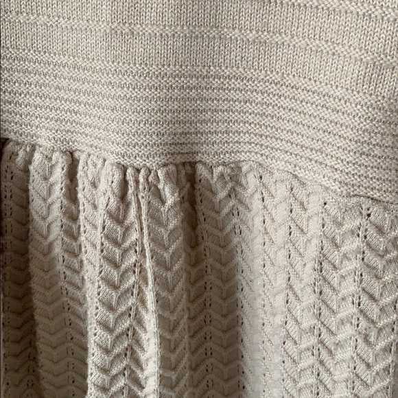 Jessica Simpson beige sweater dress - Picture 2 of 4